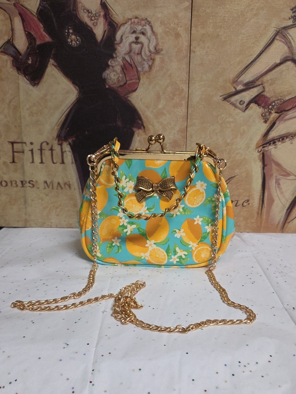 Betsey Johnson Kisslock